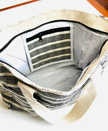 Black/White Handmade cotton thread bag